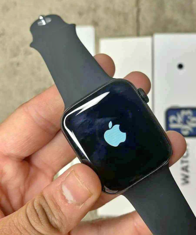 apple-watch-serie7-logo-apple-44mm-chargeur-wireless-big-0