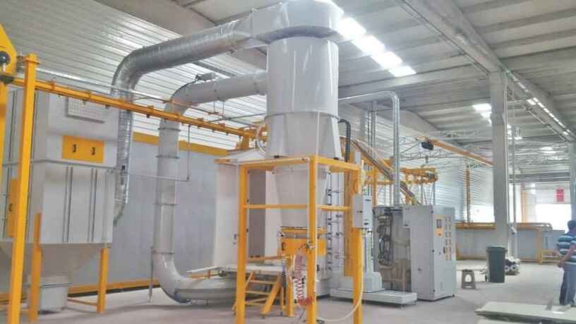 la-ligne-de-peinture-electrostatique-big-2