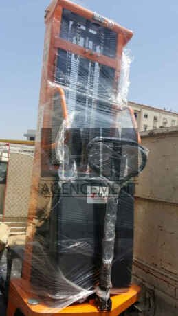 gerbeur-semi-electrique-big-1