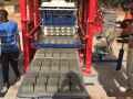 machine-fabrication-de-briques-paves-et-parpaings-small-2